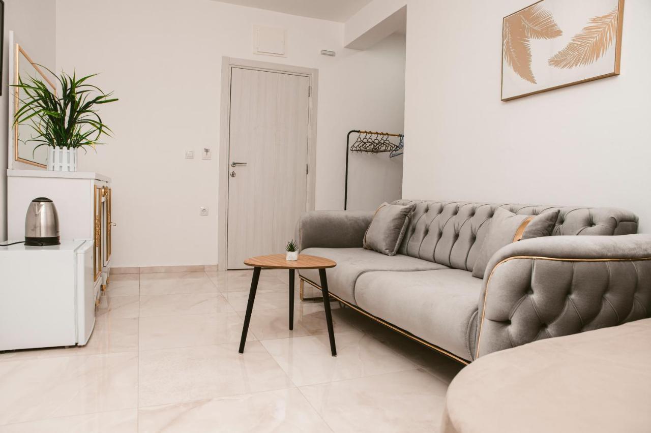 M&H Apartments Ulcinj Exterior photo
