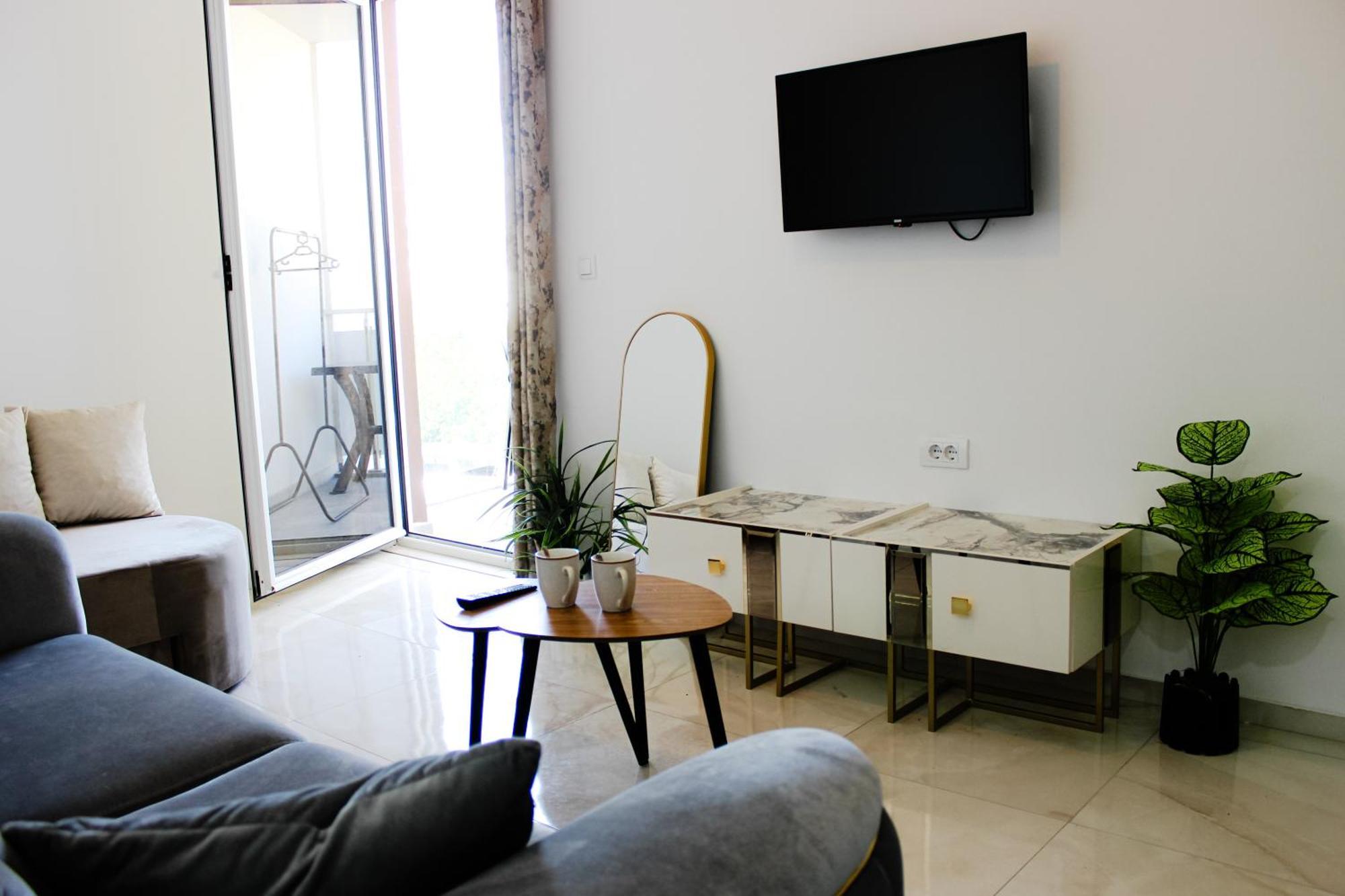 M&H Apartments Ulcinj Exterior photo