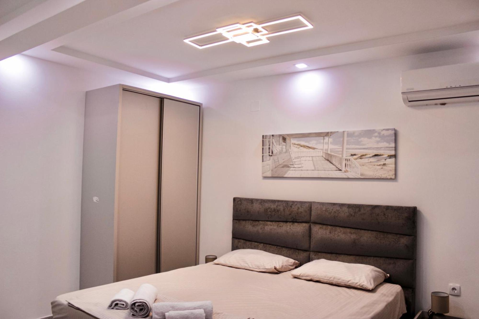 M&H Apartments Ulcinj Exterior photo